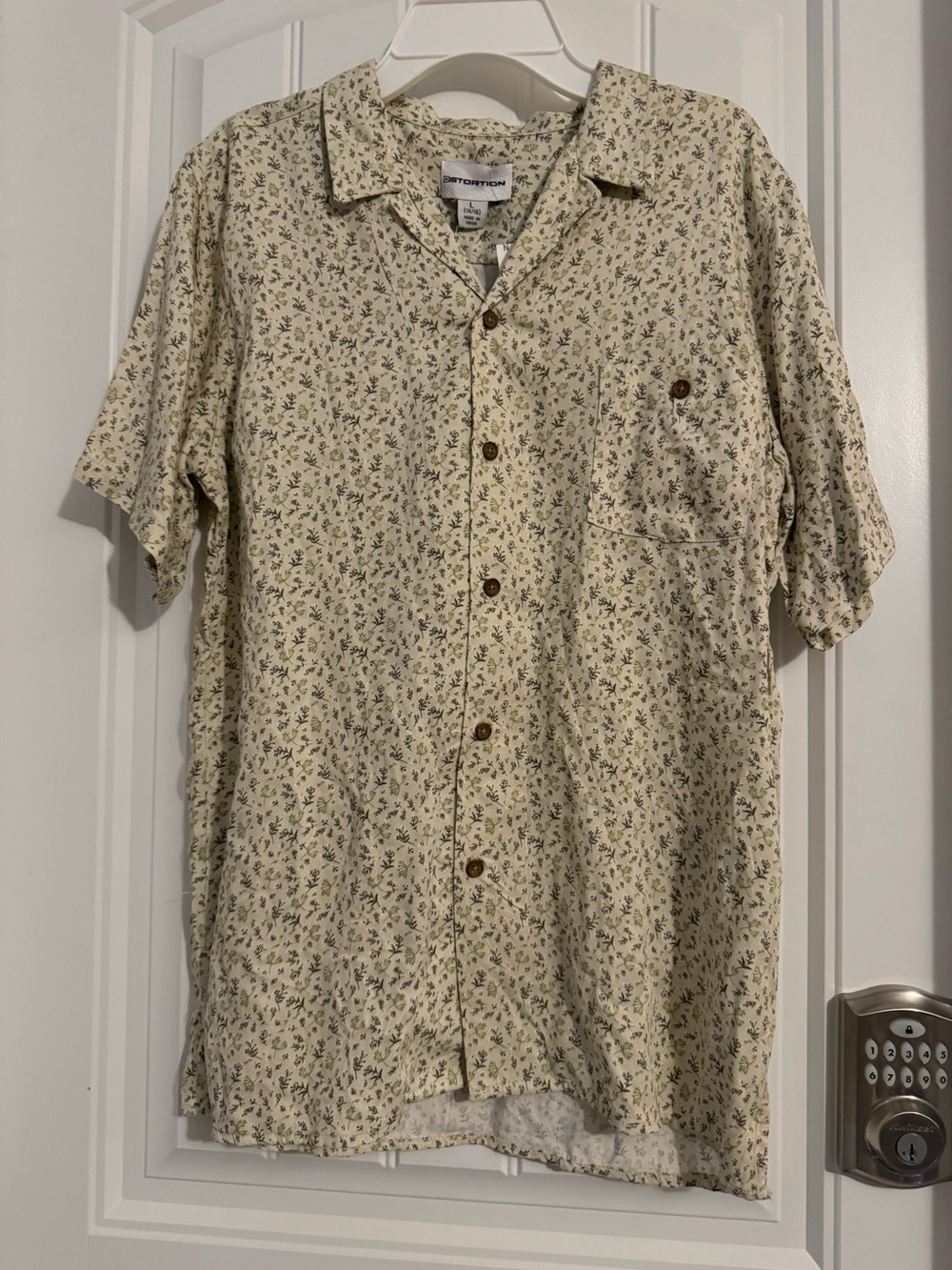 Cool Distortion boys size L 14 16 sage green floral short sleeve button up shirt